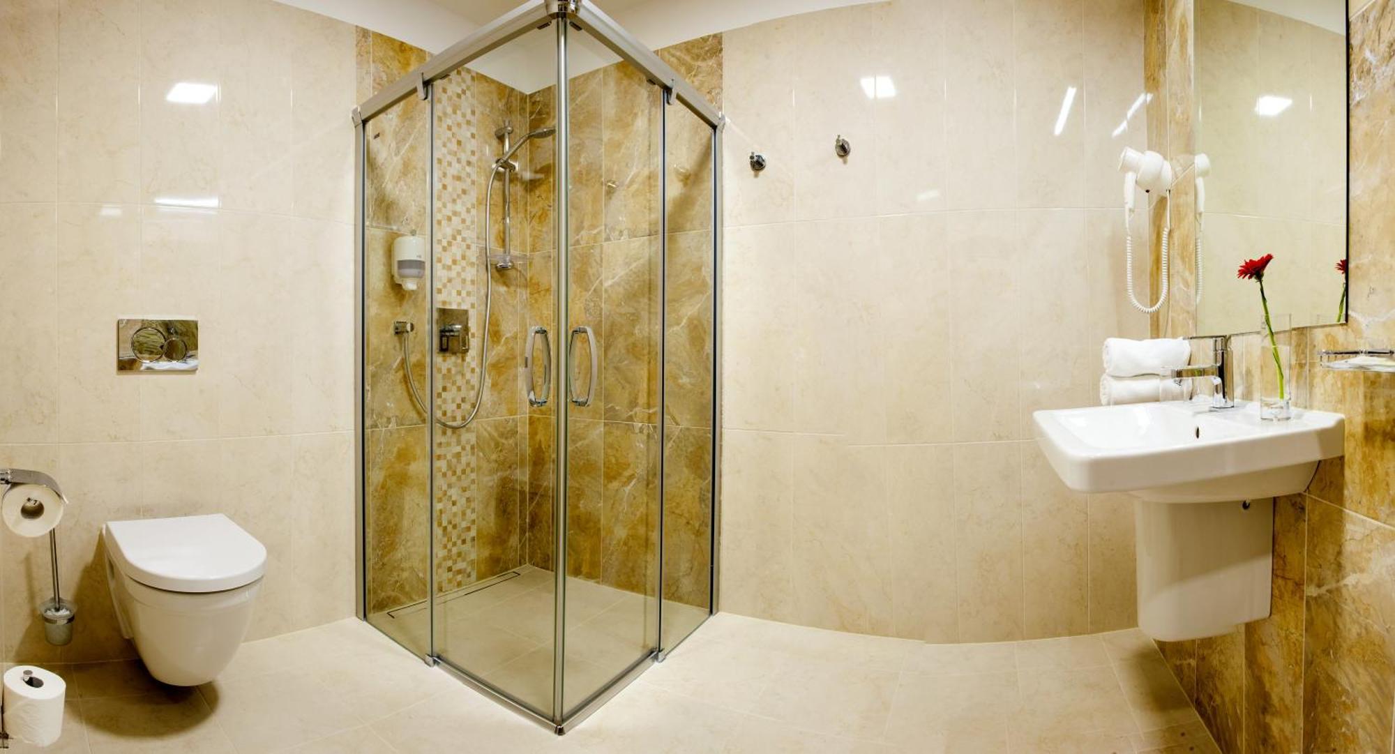 Hotel Pod Zamkem Velké Mezirici Quarto foto